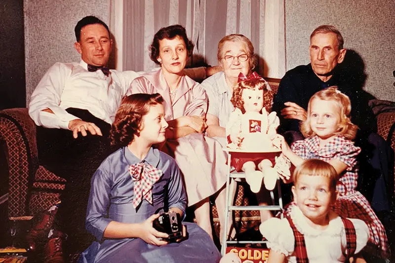 Christmas-1955-Patty-Stutzman-Family